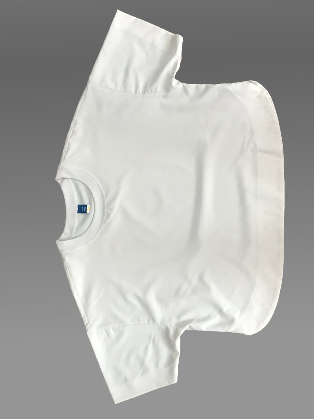 Stretchtech Women's Quick-Dry Crop Top | Short Sleeve | Cream | Size Small